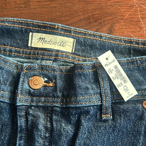 Madewell | The Perfect Vintage Straight Jean - Picture 11 of 14